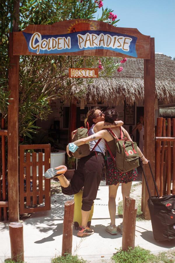 Golden Paradise Hostel Isla Holbox Bagian luar foto